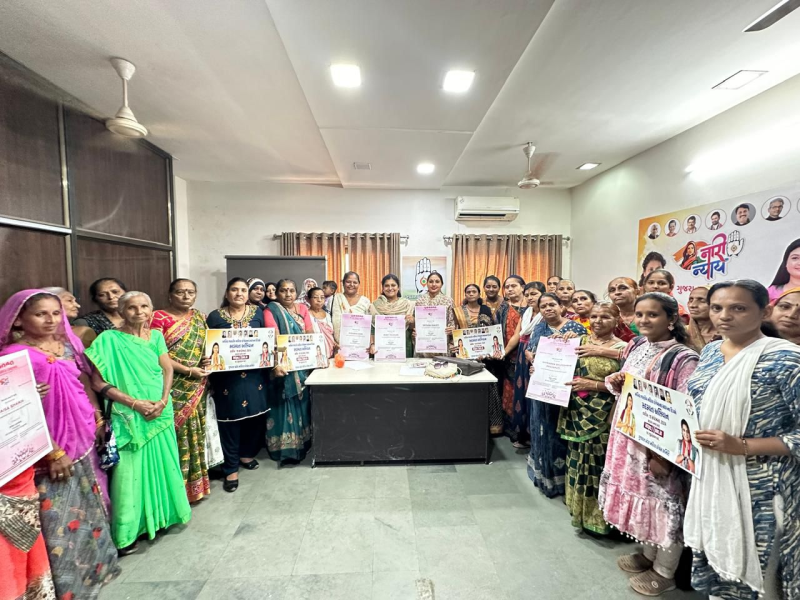 અખિલ ભારતીય મહિલા કોંગ્રેસના સ્થાપના દિવસના ૪૦ વર્ષ પૂર્ણ થયા તે નિમિત્તે ગુજરાત પ્રદેશ મહિલા કોંગ્રેસ સમિતિના પ્રમુખ જેનીબેન ઠુંમર દ્વારા સંબોધન કરવામાં આવ્યું.