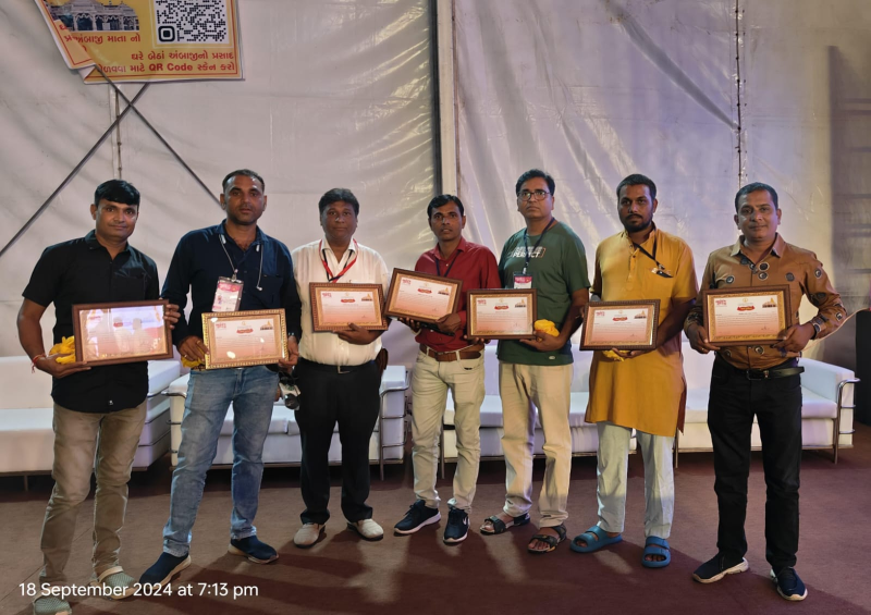 અંબાજી ખાતે ભાદરવી મેળામાં સેવા આપનાર સેવા કેમ્પો અને પત્રકારોનો સત્કાર સમારોહ યોજાયો અંબાજી ભાદરવી પૂનમનો મેળો ૨૦૨૪ અનેક રીતે યાદગાર અને અવિસ્મરણીય બની રહ્યો 