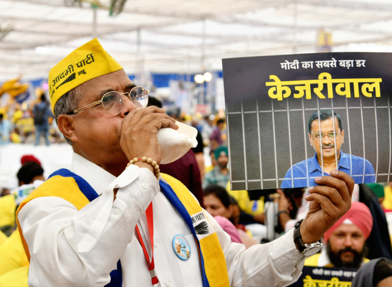 हाई कोर्ट के आदेश के खिलाफ केजरीवाल के वकील पहुंचे SC, लगाई जल्दी सुनवाई की गुहार