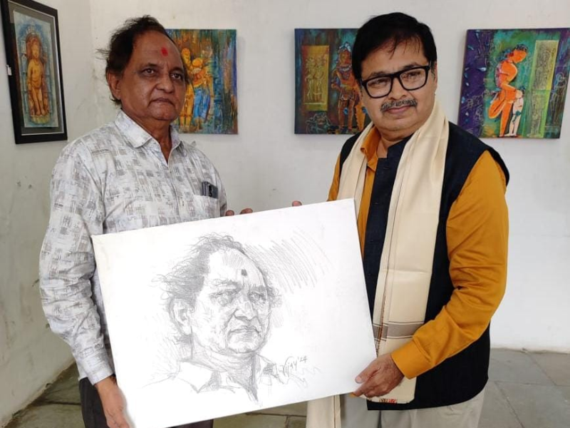 અમદાવાદમાં 78માં સ્વાતંત્ર દિવસની ઉજવણી કલાકારોએ અનોખા અંદાજમાં પીંછી રંગોની સાથે  કરી ,જુઓ કલાકારોનો કેનવાસ સાથેનો સંગમ  