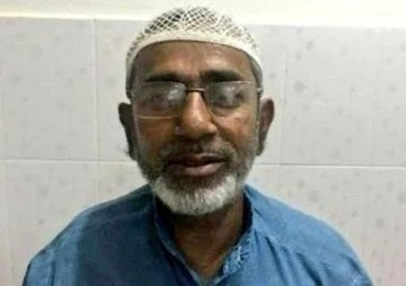 अयोध्या मोइद खान ने एक किशोरी के साथ बलात्कार किया और राजू खान का वीडियो बनाया। बाद में,  वीडियो या इस तट पर गर्भवती होने के आधार पर उसे ब्लैकमेल करके  कई बार उसके साथ बलात्कार किया। 