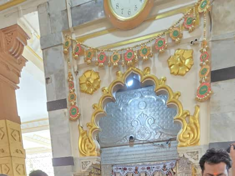 ભાવનગર લોકસભા ઇન્ડિયા ગઠબંધનના ઉમેદવાર ઉમેશભાઈ મકવાણાનું ફોર્મ મંજુર કરવામાં આવ્યું , મોટી સંખ્યામાં ઇન્ડિયા ગઠબંધનના હોદ્દેદારો કાર્યકર્તા અને સમર્થકો સમર્થનમાં ઉમટી પડ્યા