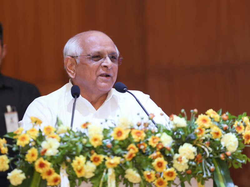 રાજ્યની મહાનગરપાલિકા-નગરપાલિકાઓને સર્વાંગી વિકાસ માટે રૂ. ૨૧૧૧ કરોડના ચેક અર્પણનો ગૌરવશાળી સમારોહ ગાંધીનગરમાં સંપન્ન ૮ મહાનગરપાલિકાઓને રૂ. ૧૭૨૯ કરોડ  ફાળવાયા 