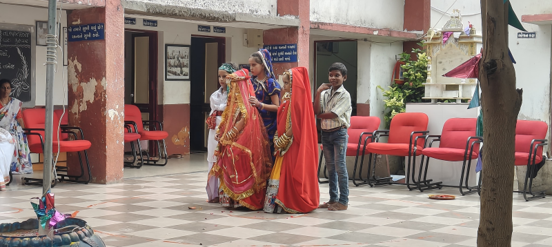 હિંમતનગર શહેરમાં મમતા વિકલાંગ શિશુ વિદ્યામંદિર ખાતે સ્વતંત્રતા દિવસની ભવ્ય ઉજવણી કરવામાં આવી બાળકોએ સાંસ્કૃતિક પ્રવૃત્તિઓ રજૂ કરી