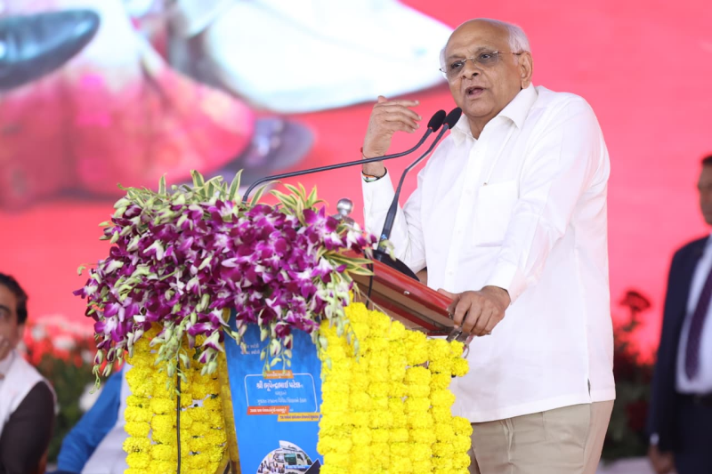 રાજ્યના ૨૬૬૬ ગામોને મળશે પોતીકા ગ્રામ પંચાયત ઘર.                                                                                  
