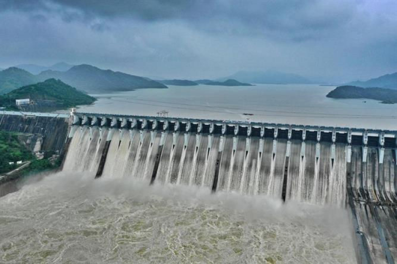 ગુજરાતની જીવાદોરી સરદાર સરોવર નર્મદા ડેમ મંગળવારે 138.88 મીટર સુધી છલોછલ 100 ટકા ભરાઈ ગયો મુખ્યમંત્રી નર્મદા મૈયાની આરતી કરશે