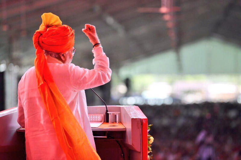 હું નરેન્દ્ર દામોદરદાસ મોદી સાંજે 7.15 કલાકે રાષ્ટ્રપતિ ભવનમાં શપથ લેશે નરેન્દ્ર મોદી . રાષ્ટ્રપતિ ભવને ભવ્ય સમારોહની તૈયારીઓની તસવીરો શેર કરી