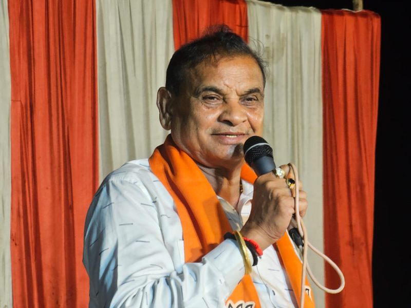 ભાજપમાં આંતરિક ભડકો જાહેર થયો અમરેલીના હાલના સાંસદ અને ભાજપના દિગ્ગજ નેતા નારણ કાછડિયાએ પક્ષ સામે બળાપો કાઢ્યો નારણ કાછડિયાએ સાવરકુંડલામાં એક કાર્યક્રમમાં બળાપો વ્યક્ત કર્યો  