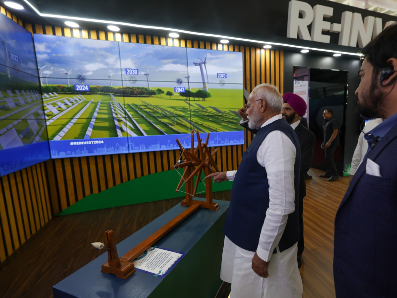 PMએ કહ્યું કેમ છો બધા મજામાં ?PMમોદીની ગુજરાતને 8,000 કરોડના વિકાસકાર્યોની ભેટ વડાપ્રધાન નરેન્દ્ર મોદીમાં ત્રણ દિવસના ગુજરાતના પ્રવાસે