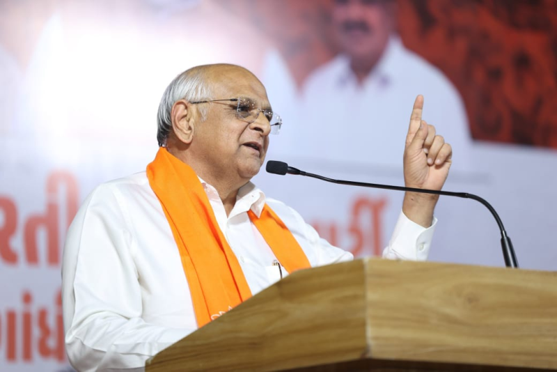 રાજકીય પક્ષો ચિંતામાં મુકાયા .  કાળઝાળ ગરમી, ઉનાળુ વેકેશન અને સળંગ ત્રણ રજાઓનો સંજોગ સર્જાતાં નેતાઓ  ચિંતાગ્રસ્ત બન્યા 