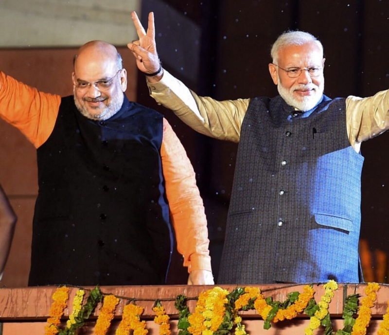 વડાપ્રધાન નરેન્દ્ર મોદીએ જણાવ્યું કોંગ્રેસે ઈવીએમ અંગે જુઠ્ઠાણા ફેલાવવા બદલ દેશની માફી માગવી જોઈએ સુપ્રીમ કોર્ટે તેના ચૂકાદામાં સ્પષ્ટ કરી દીધું છે કે ઈવીએમમાં કશું જ ખોટું નથી