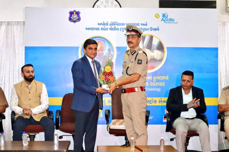 પોલીસ અધિકારી-કર્મચારીઓ માટે પોલીસ ભવન ખાતે બે દિવસીય નિઃશુલ્ક મેડિકલ ચેકઅપ કેમ્પનું સફળ આયોજન ૪૦૦ જેટલા પોલીસ અધિકારી-કર્મચારીઓએ પોતાના આરોગ્યની ચકાસણી કરાવી