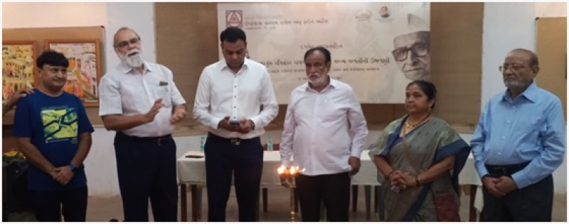ગુજરાતના કલાગુરુ રવિશંકર રાવળનો જન્મદિવસ અને ઈપ્કોવાલા સંતરામ કોલેજ ઓફ ફાઈન આર્ટ્સનો સ્થાપના દિવસ ઉજવવામાં આવ્યો. રંગવર્ષાના કાર્યક્રમો તારીખ આઠમી ઓગસ્ટ સુધી યોજાશે 