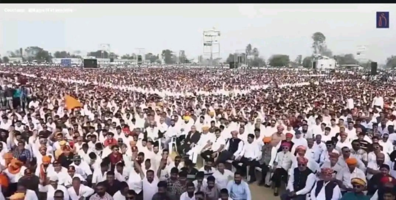 ક્ષત્રિય સમાજ આકરાપાણીએ જોવા મળ્યા , ક્ષત્રિય આંદોલન વધુ તેજ કરવા વધુ એક બેઠક અમદાવામાં યોજાઈ  ગોતા રાજપૂત ભવન ખાતે બેઠક 