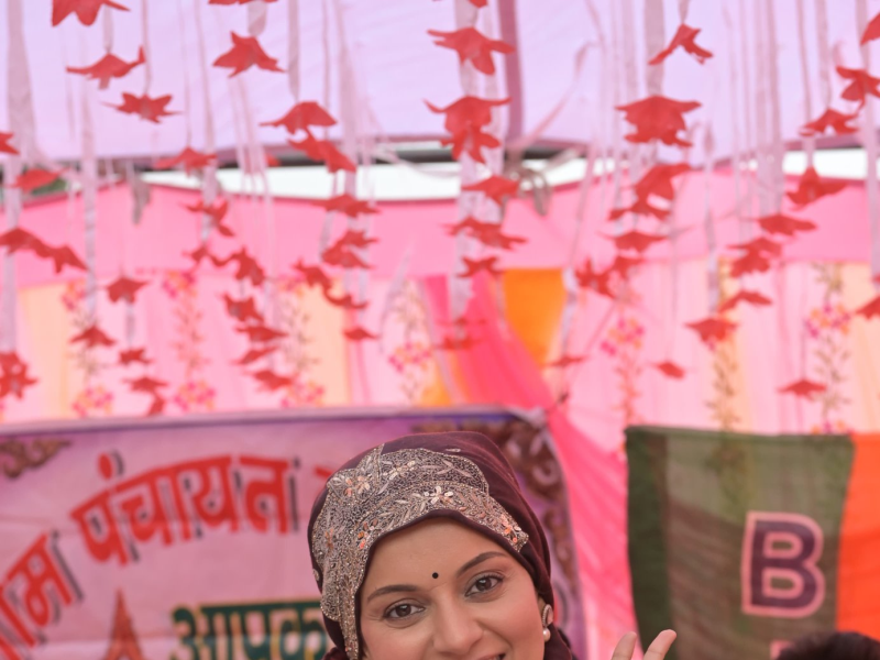 હિમાચલ પ્રદેશની મંડી લોકસભા સીટ પરથી ભાજપના ઉમેદવાર અને અભિનેત્રી કંગના રણૌતનો વીડિયો વાયરલ ભાજપના તેજસ્વી સૂર્યા પર લપસી જીભ 
