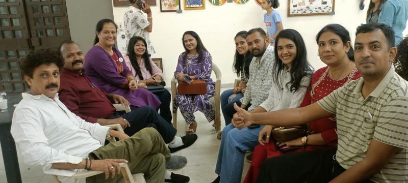 અમદાવાદમાં ગુજરાતનાં 70 થી વધુ કલાકારો સાથે મળીને 100 થી વધુ રાજસ્થાનની આગવી લોકશૈલીના અદ્ભૂત પિછવાઇના ચિત્રો નું અનોખુ ચિત્ર પ્રદર્શન યોજાયું 