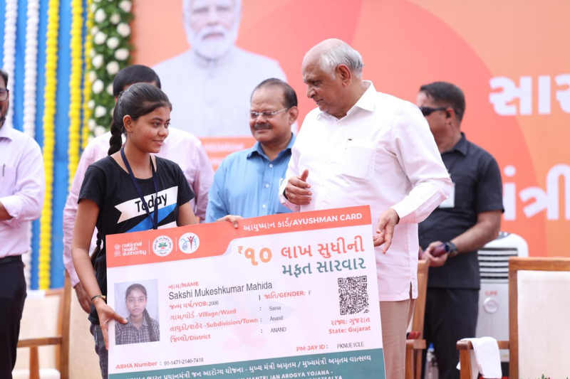 આણંદ જિલ્લાના સારસાના ગ્રામજનોએ પોતિકી સરકાર-પોતાના મુખ્યમંત્રીની લાગણી અનુભવી ગ્રામજનો દ્વારા રજૂ કરવામાં આવેલા પ્રશ્નો પ્રત્યે હકારાત્મક વલણની હૈયાધારણા આપી